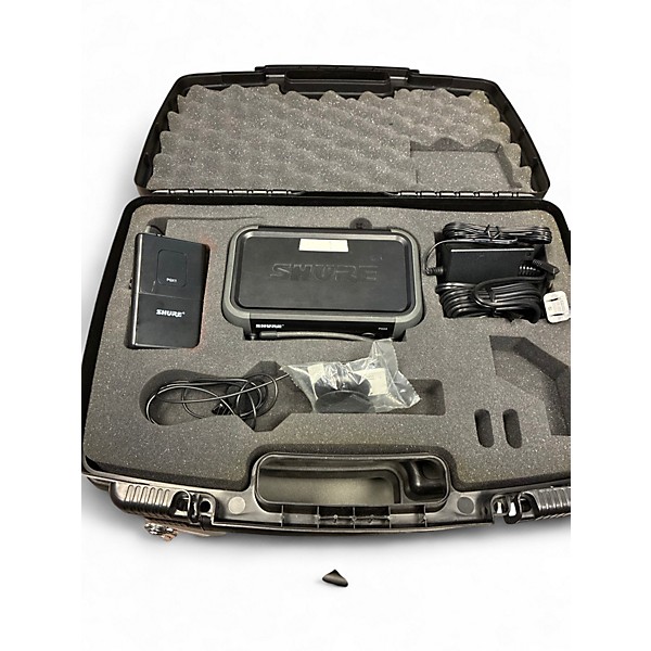 Used Shure pgx4 lavalier Lavalier Wireless System