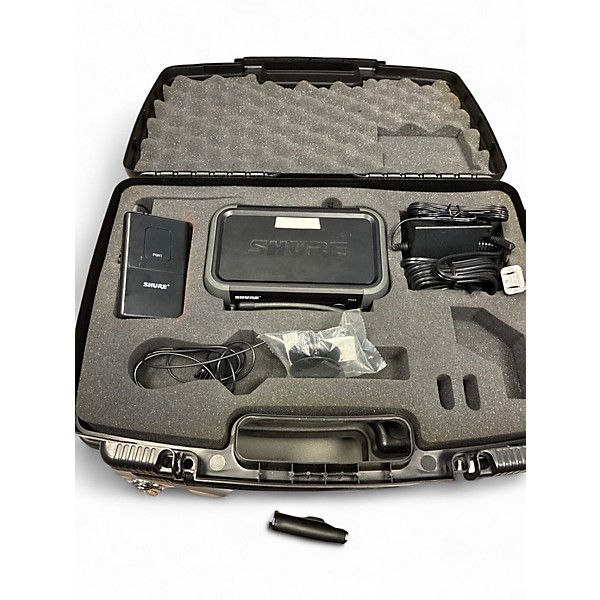 Used Shure pgx4 lavalier Lavalier Wireless System