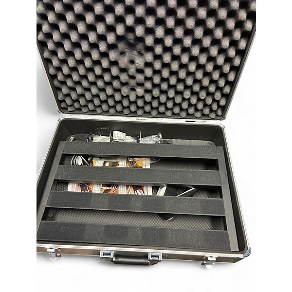 Used Pedaltrain pt1 hardcase Pedal Board