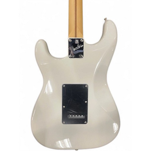 Used Fender American Performer Stratocaster SSS White Solid Body Electric Guitar