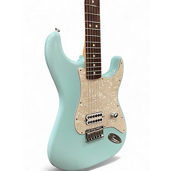 Used Fender Tom Delonge Signature Stratocaster Daphne Blue Solid Body Electric Guitar