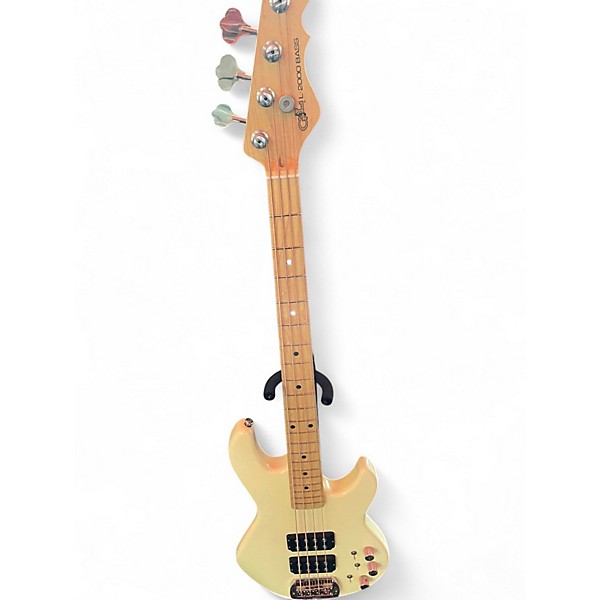 Used G&L USA L2000 White Electric Bass Guitar
