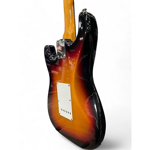 Used 2002 Fender 1962 American Vintage Stratocaster 3 Color Sunburst Solid Body Electric Guitar