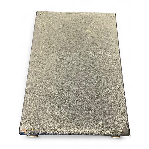 Used Peavey 215D Bass Cabinet