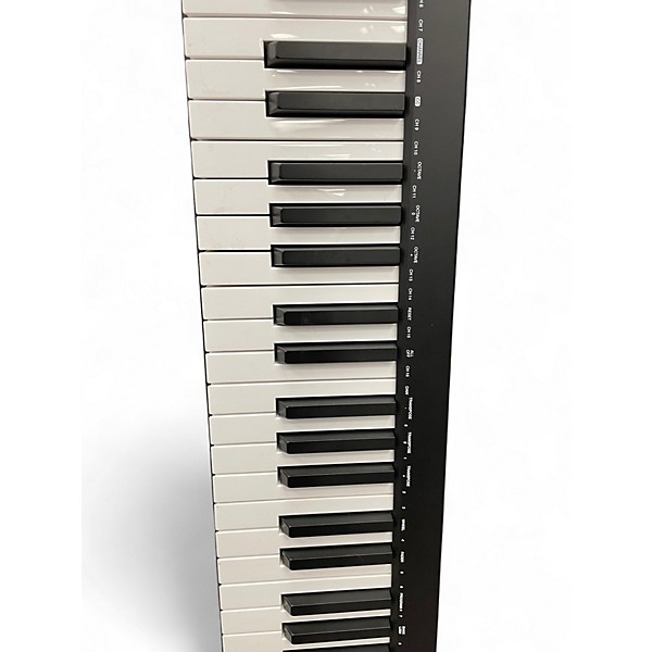 Used M-Audio KEYSTATION 61 MK3 MIDI Controller
