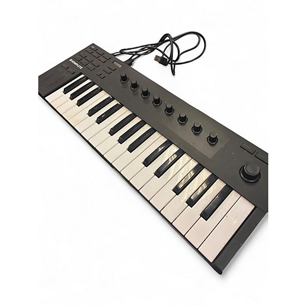 Used Native Instruments KOMPLETE KONTROL M32 MIDI Controller