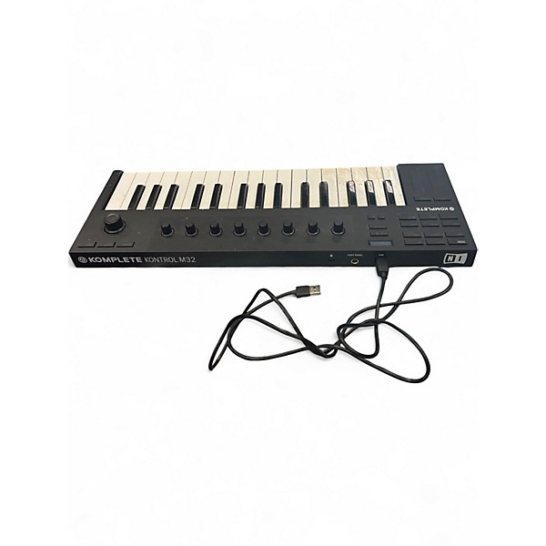 Used Native Instruments KOMPLETE KONTROL M32 MIDI Controller