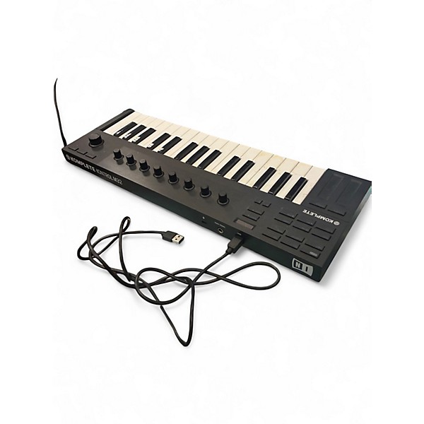 Used Native Instruments KOMPLETE KONTROL M32 MIDI Controller