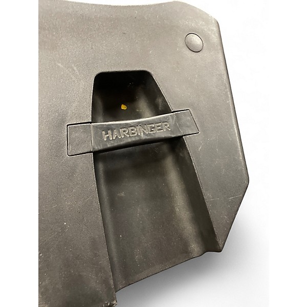 Used Harbinger VARI V2312 Powered Speaker