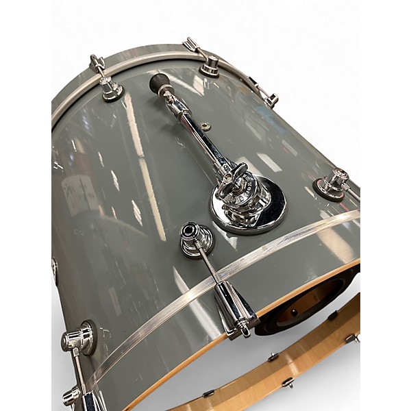 Used 2018 DW 5 Piece Design Series Gray Drum Kit