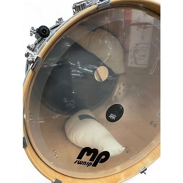 Used 2018 DW 5 Piece Design Series Gray Drum Kit