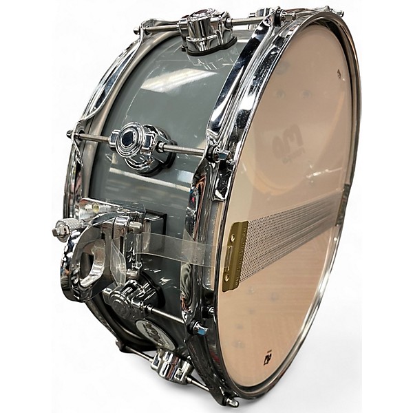 Used 2018 DW 5 Piece Design Series Gray Drum Kit