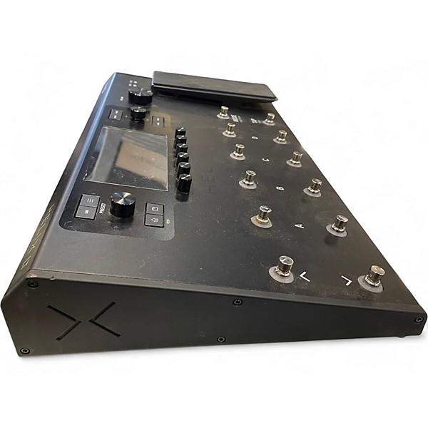 Used Line 6 Helix LT Effect Processor