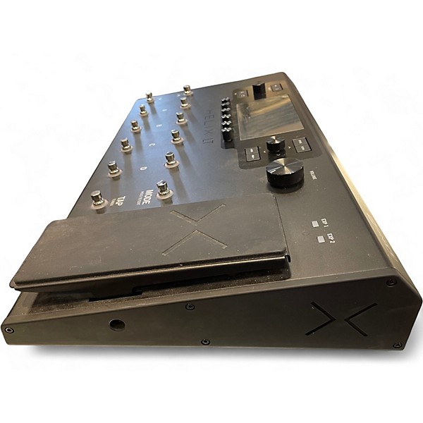 Used Line 6 Helix LT Effect Processor