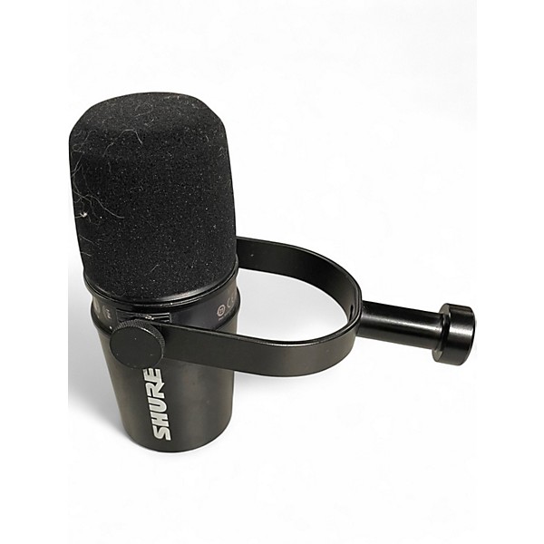 Used Shure MV7 Dynamic Microphone