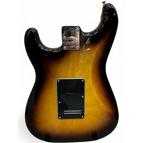 Used Fender DELUXE MEXICAN STRATOCASTER 3 Color Sunburst Solid Body Electric Guitar