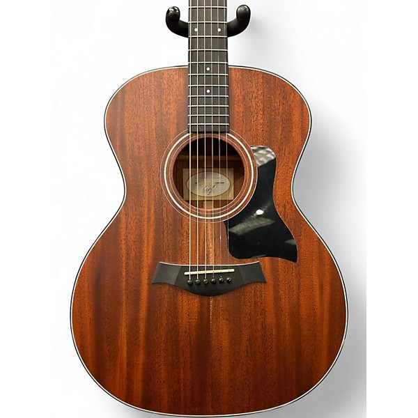 Used Taylor 324 mahagony Acoustic Guitar