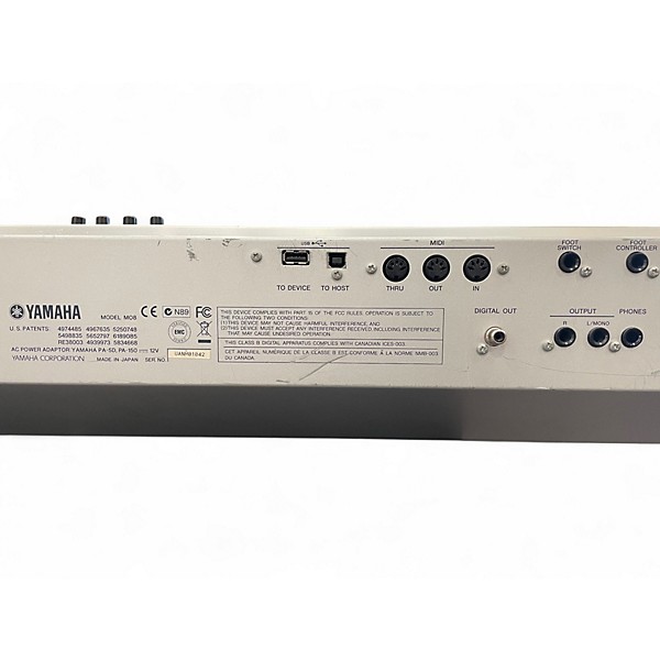 Used Yamaha MO8 88 Key Keyboard Workstation