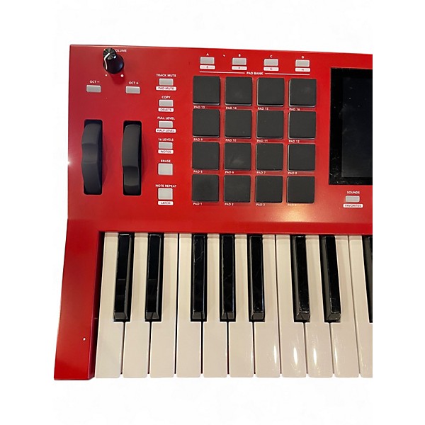 Used Akai Professional MPC KEY 37 Keyboard Workstation