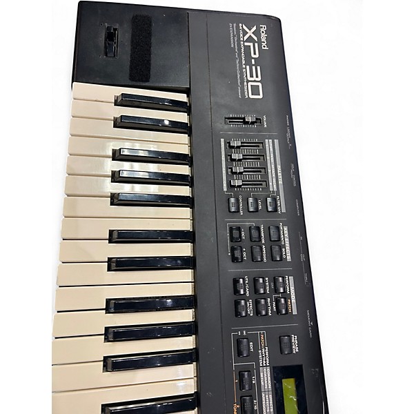 Used Roland XP-30 61-Key 64-Voice Expandable Synthesizer 1999 - 2004  Synthesizer