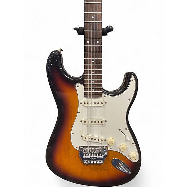 Vintage 1980s Fender ST-562 W S1 Tremolo 3 Color Sunburst Solid Body Electric Guitar