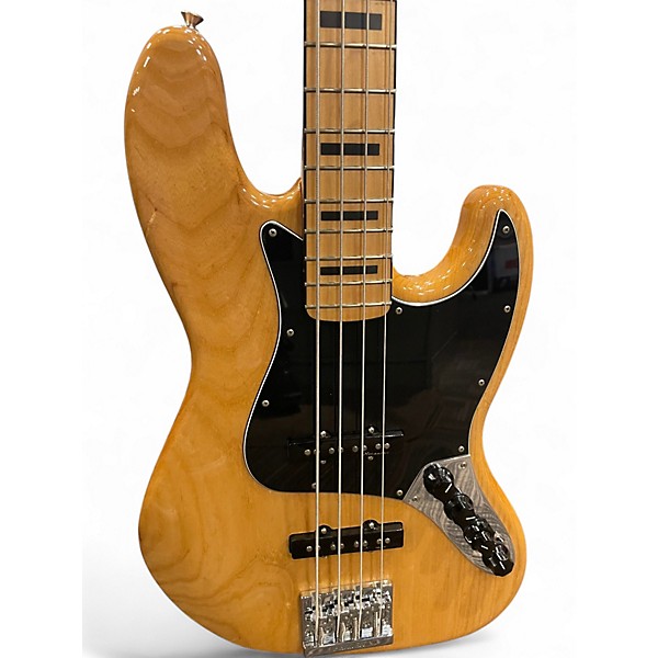 Used Fender Deluxe Active Jazz Bass Natural Electric Bass Guitar