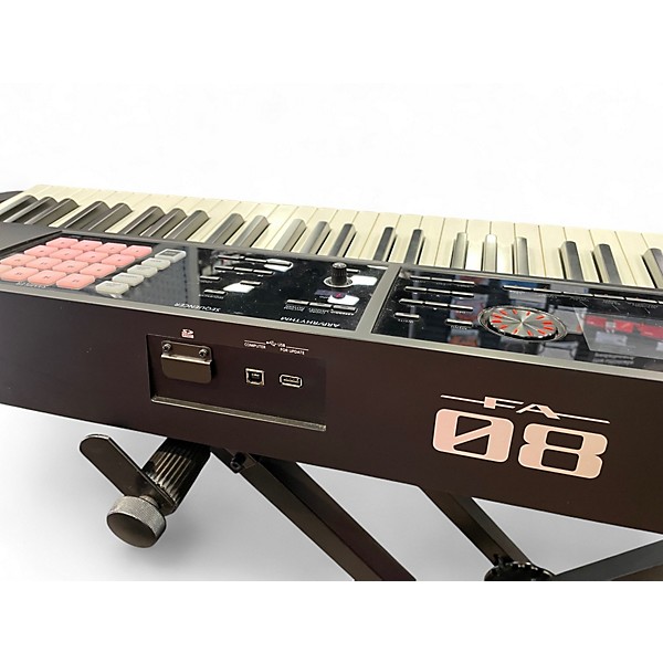 Used Roland FA08 Keyboard Workstation