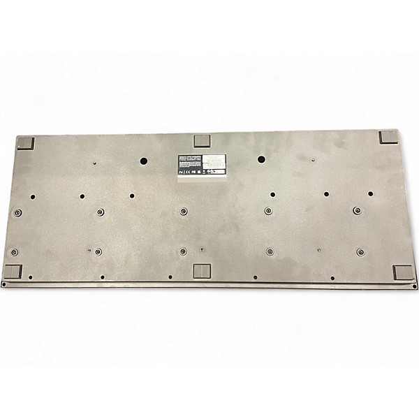 Used Native Instruments Komplete Kontrol S49 MK3 MIDI Controller