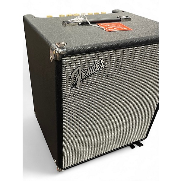 Used Fender rumble 100 Bass Combo Amp