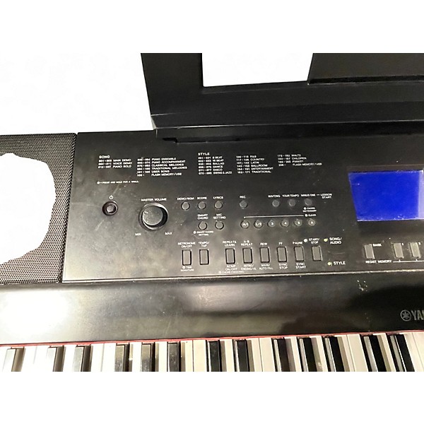 Used Yamaha DGX 660