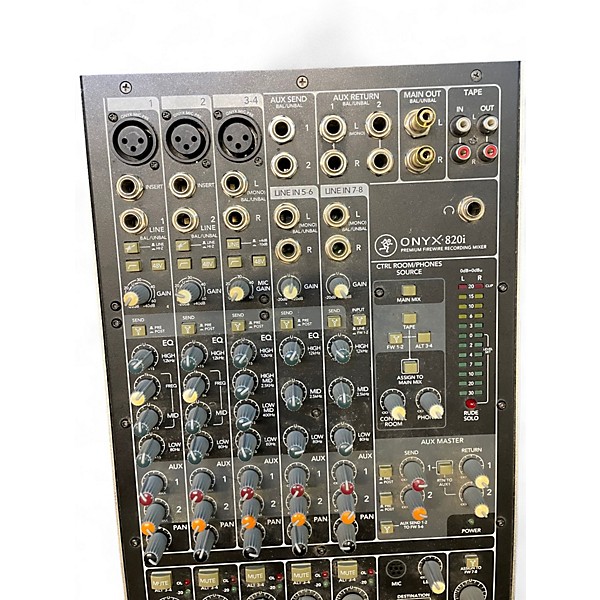 Used Mackie ONYX 820I Powered Mixer