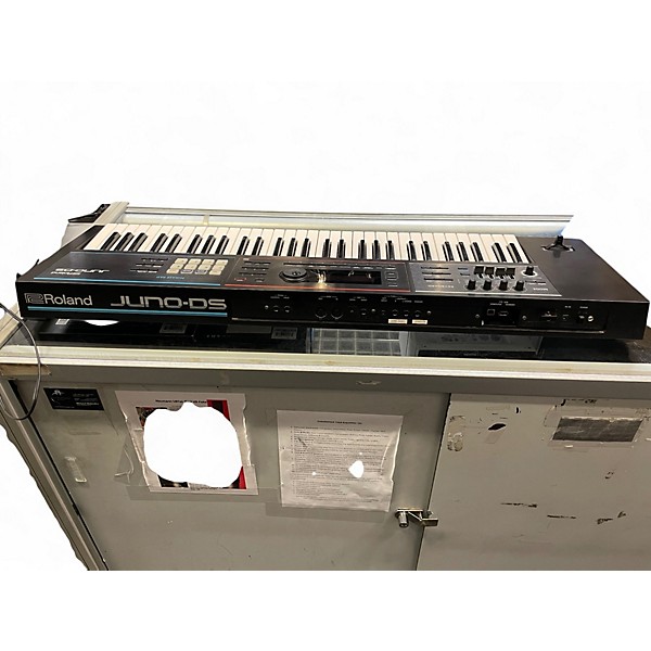 Used Roland Juno DS 61 Keyboard Workstation
