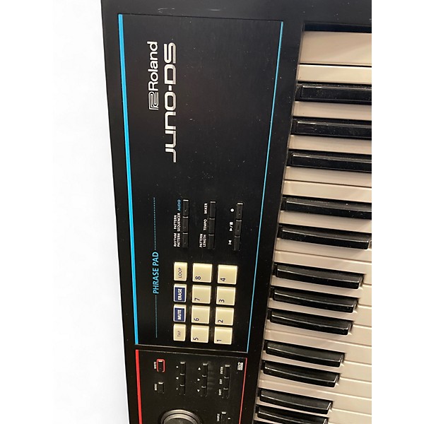 Used Roland Juno DS 61 Keyboard Workstation