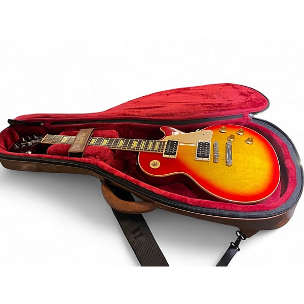 Used 2000 Gibson Les Paul Classic Cherry Sunburst Solid Body Electric Guitar