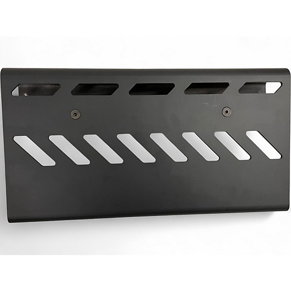 Used Gator SMALL PEDALBOARD WITH BAG Utility Bag