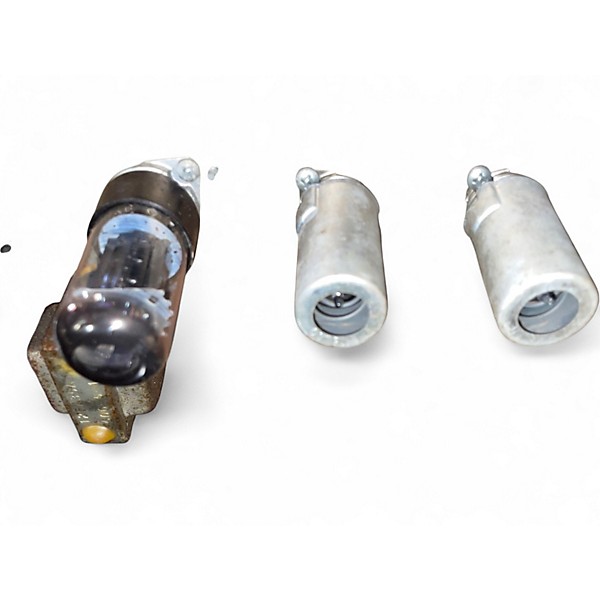 Vintage 1965 Fender Vibro Champ XD 5W 1X8 Guitar Combo Amp