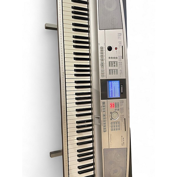 Used Yamaha DGX505 Portable Keyboard
