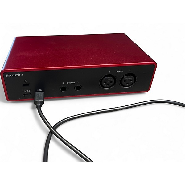 Used Focusrite Scarlett 2i2 Gen 4 Audio Interface
