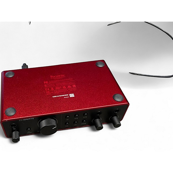 Used Focusrite Scarlett 2i2 Gen 4 Audio Interface