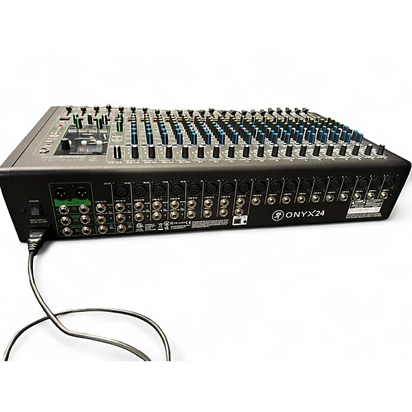 Used Mackie onyx 24 Powered Mixer