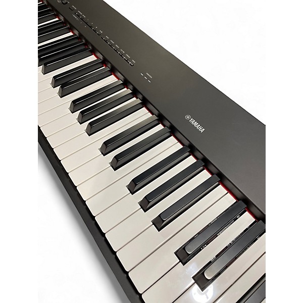 Used Yamaha P-225 Digital Piano