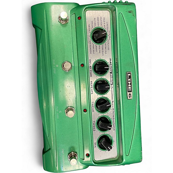 Used Line 6 DL4 Effect Pedal