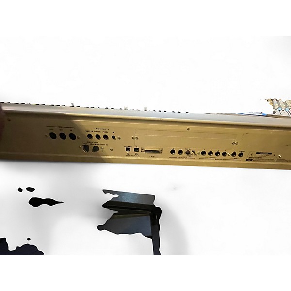 Used KORG Triton Studio 88 Key Keyboard Workstation