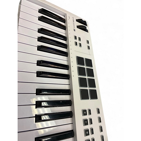 Used Arturia Key lab essential 62 Keyboard Workstation