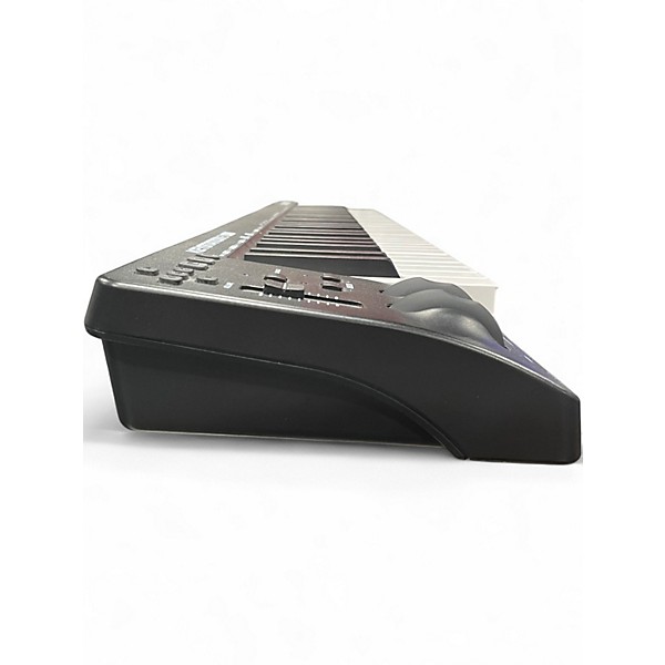 Used M-Audio KEYSTATION 61 MK 3 MIDI Controller