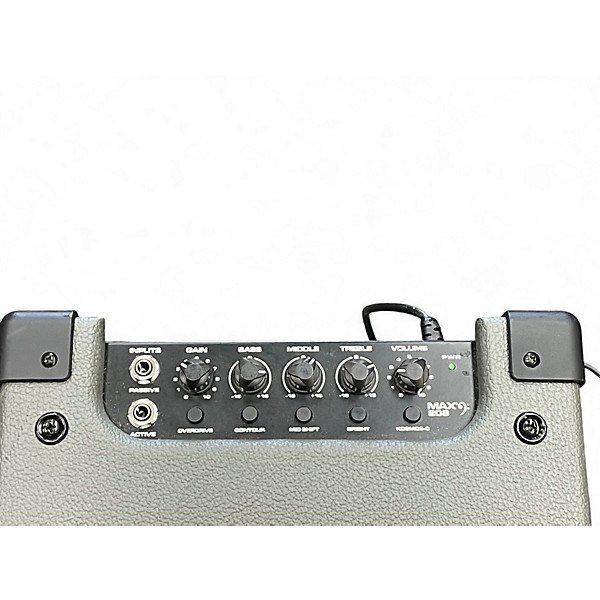 Used Peavey MAX 208 Bass Combo Amp