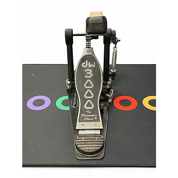 Used DW 3000 Series Single Single Bass Drum Pedal