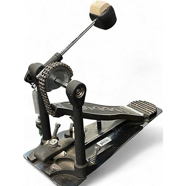 Used DW 3000 Series Single Single Bass Drum Pedal