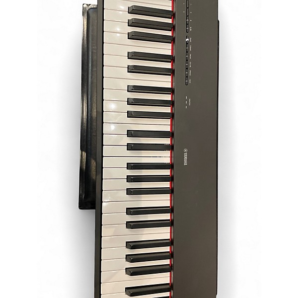 Used Yamaha P225