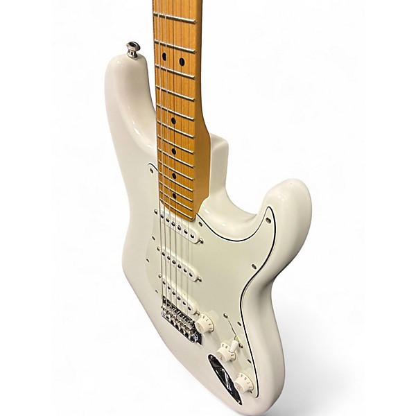 Used Fender Player Stratocaster Polar White Solid Body Electric Guitar